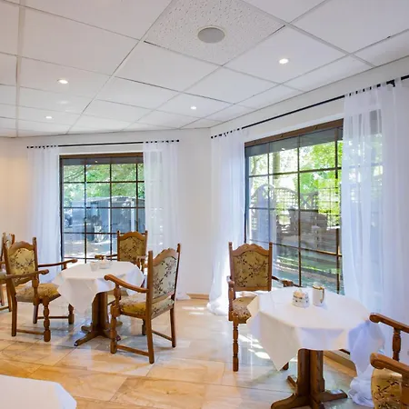 Hotel Ferien Cottbus *